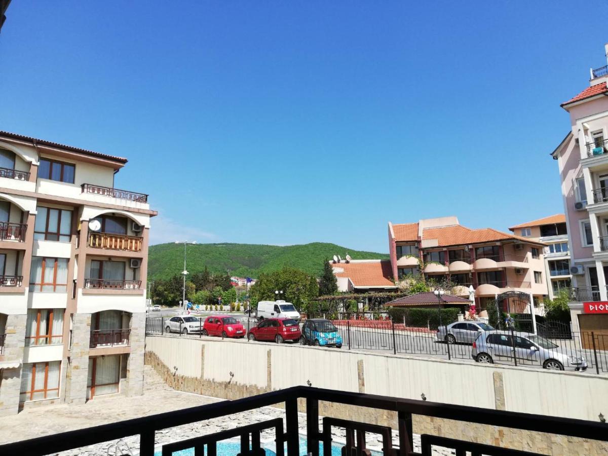 Lovely Studio In A Complex With A Pool By Flat Mаnаger Sveti Vlas Exterior photo